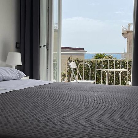 Terrazza Don Mario Bed&Breakfast Поццуолі Екстер'єр фото