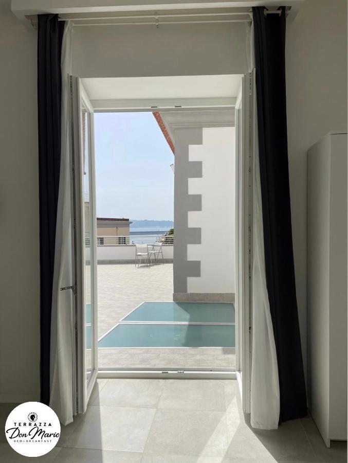 Terrazza Don Mario Bed&Breakfast Поццуолі Екстер'єр фото