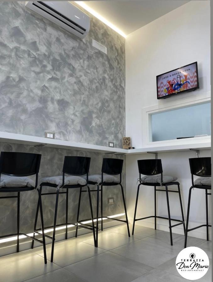 Terrazza Don Mario Bed&Breakfast Поццуолі Екстер'єр фото